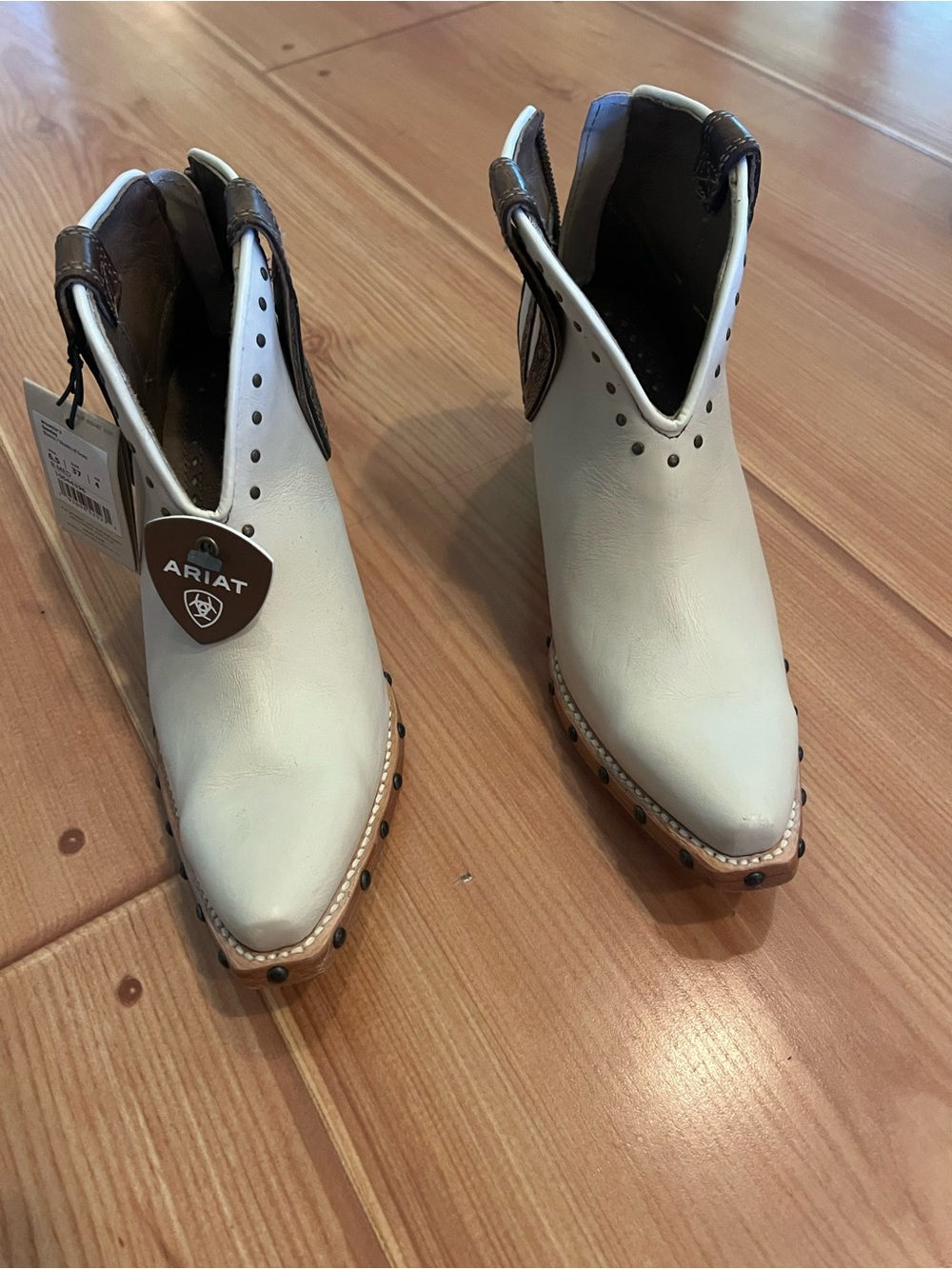 Ariat White and Brown Western Ankle Boots - Picture 4 of 6